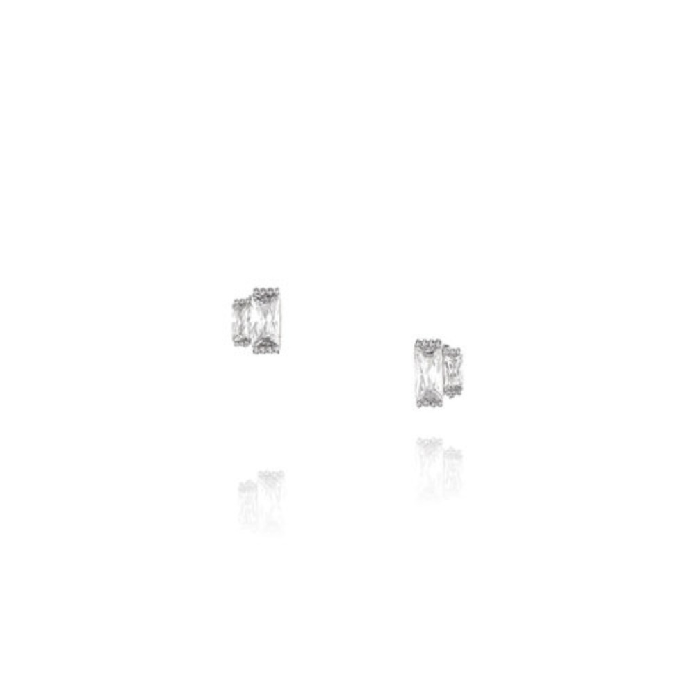 Chloe + Isabel Petits Baguette Stud Earrings